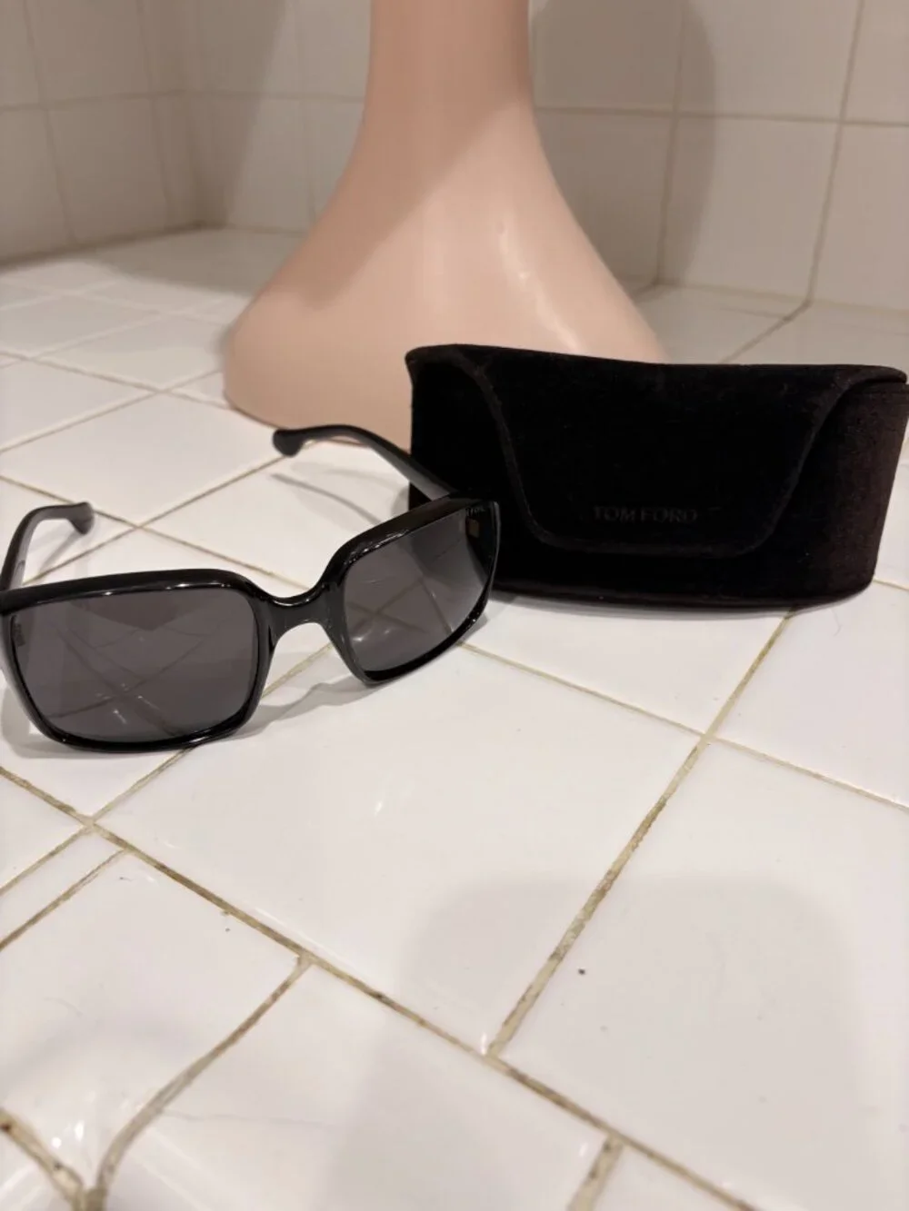 Tom Ford pre-owned black sunglasses